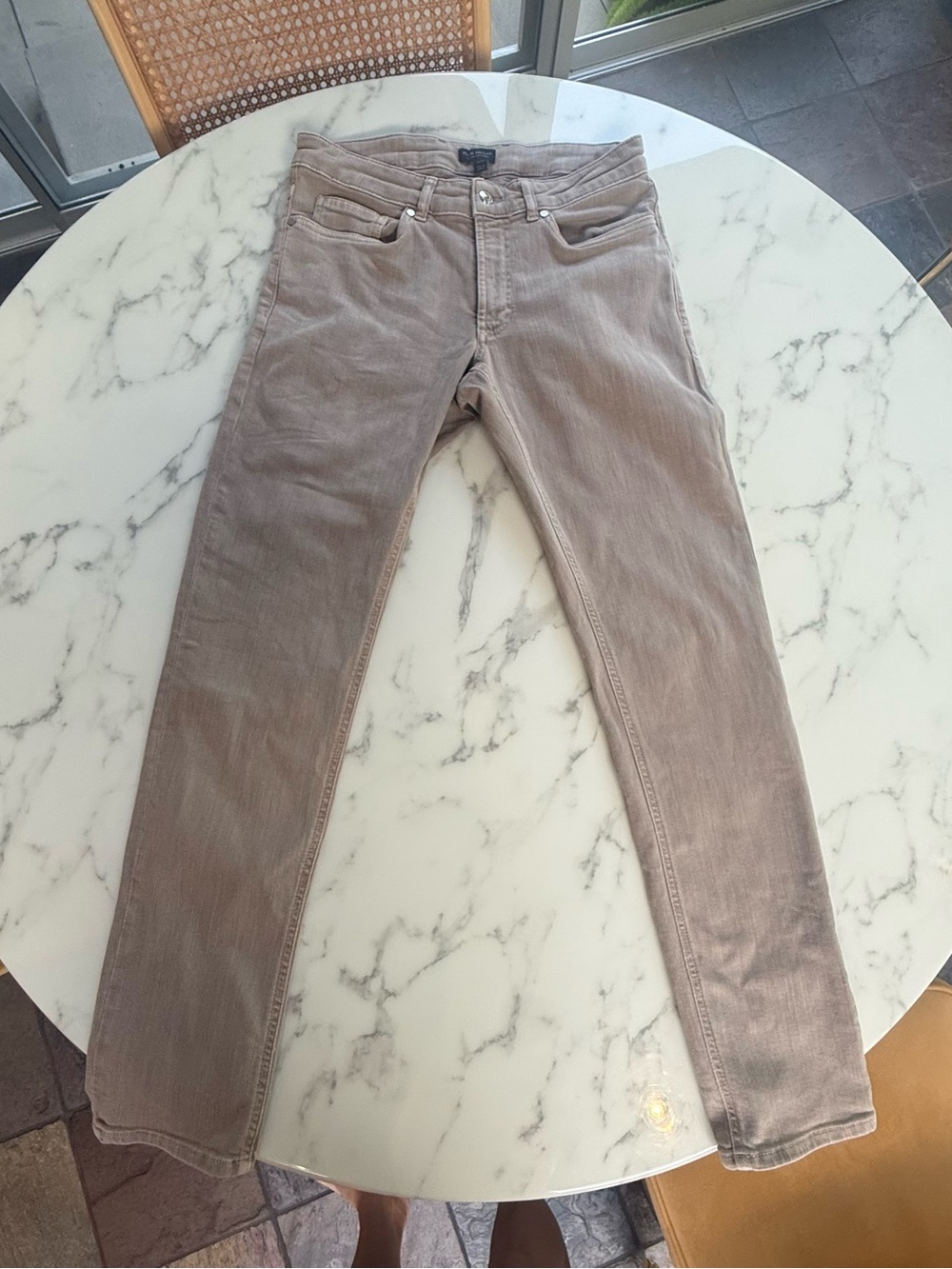 Peter Millar Fairfield Garment Dyed Denim
Size 32/32
